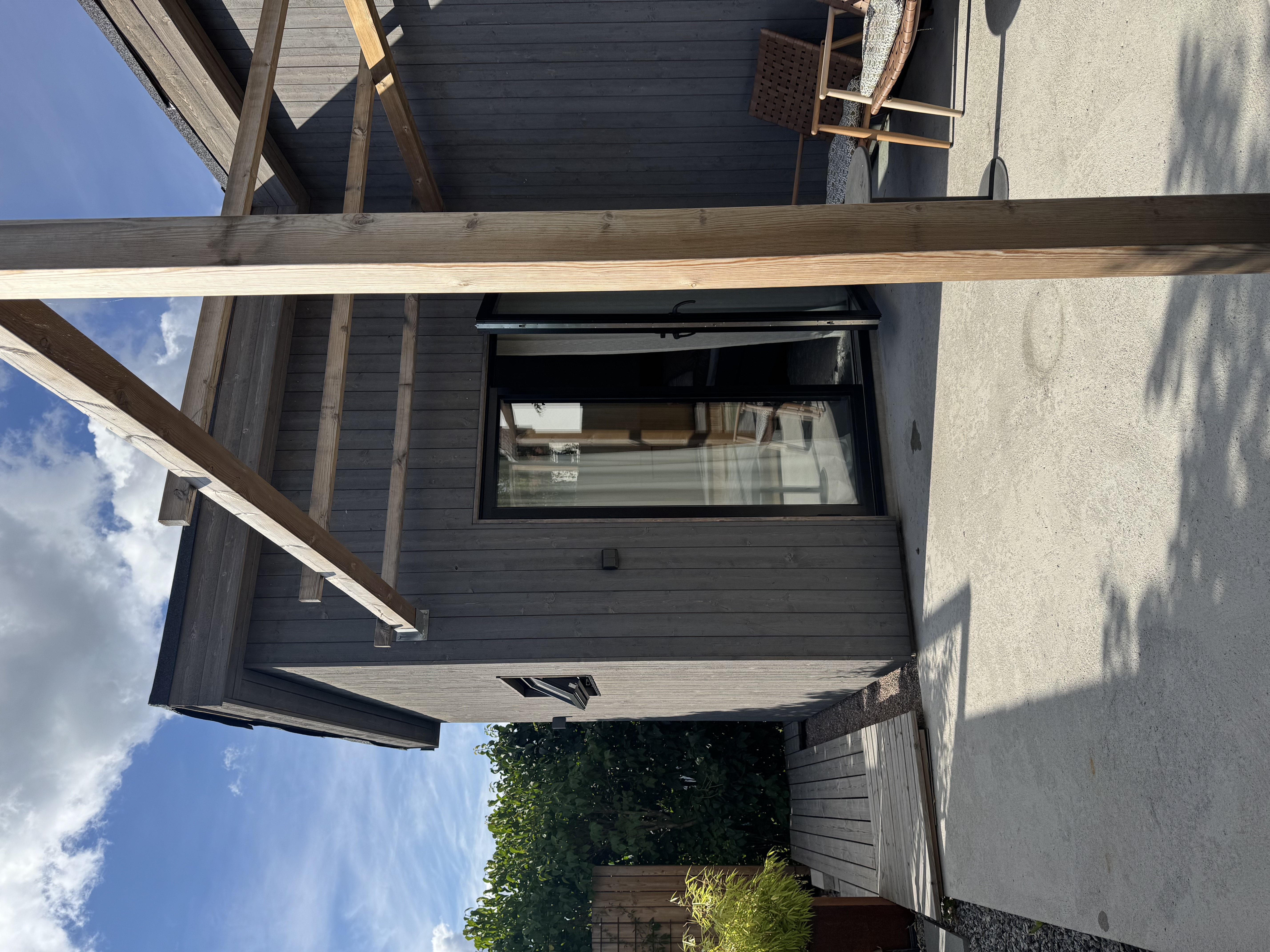 Harbor View Compact Home - horizontal view